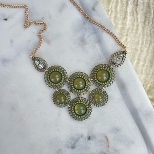 Chicos NWOT gold and green necklace